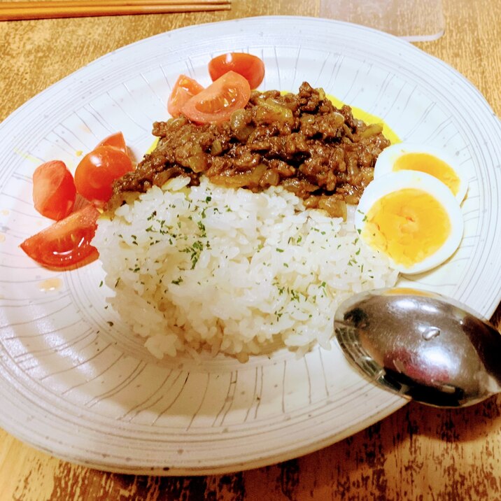 ドライカレー